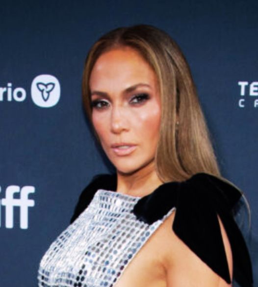 Furious Fans Declare Jennifer Lopez the WORST Dressed Ever!