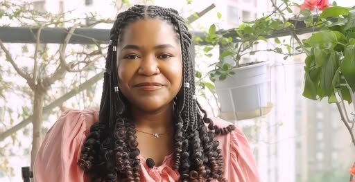 AMERICAN ESCAPE PLAN American Woman Ditches 70-Hour Hustle In NYC… Now Lives Large In China On Just $278 Rent, Free Healthcare & $1K Monthly Savings