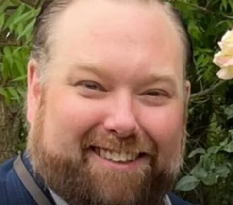 Dad killed in Texas floods while ‘holding onto his babies’ as they were swept away, witness speaks out